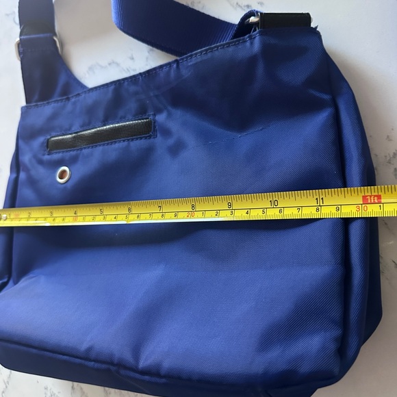Women’s Baggallini Mosey The Lift Blue Nylon Crossbody Travel Bag Purse - Picture 4 of 6